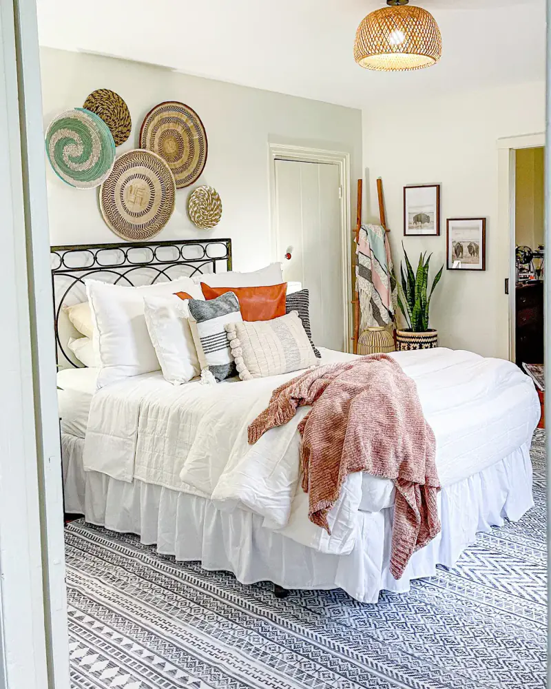 Bedroom with ruffled bedding